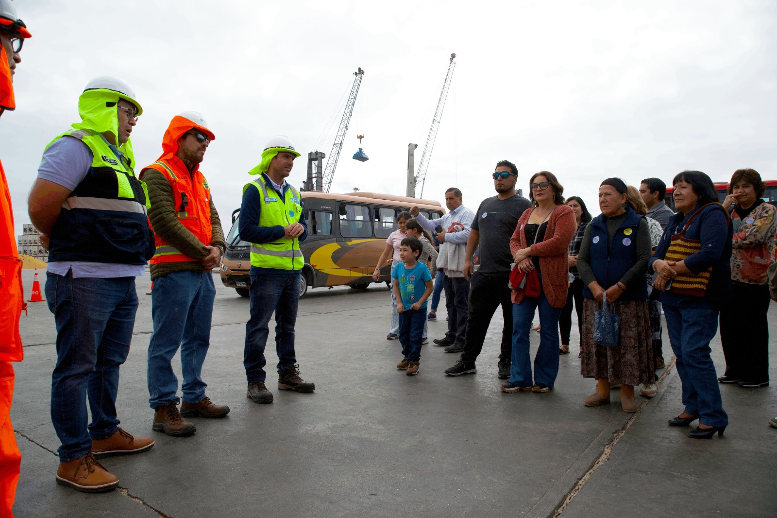 Día de los Patrimonios: Puerto de Arica Recibe a Cerca de Mil Visitantes