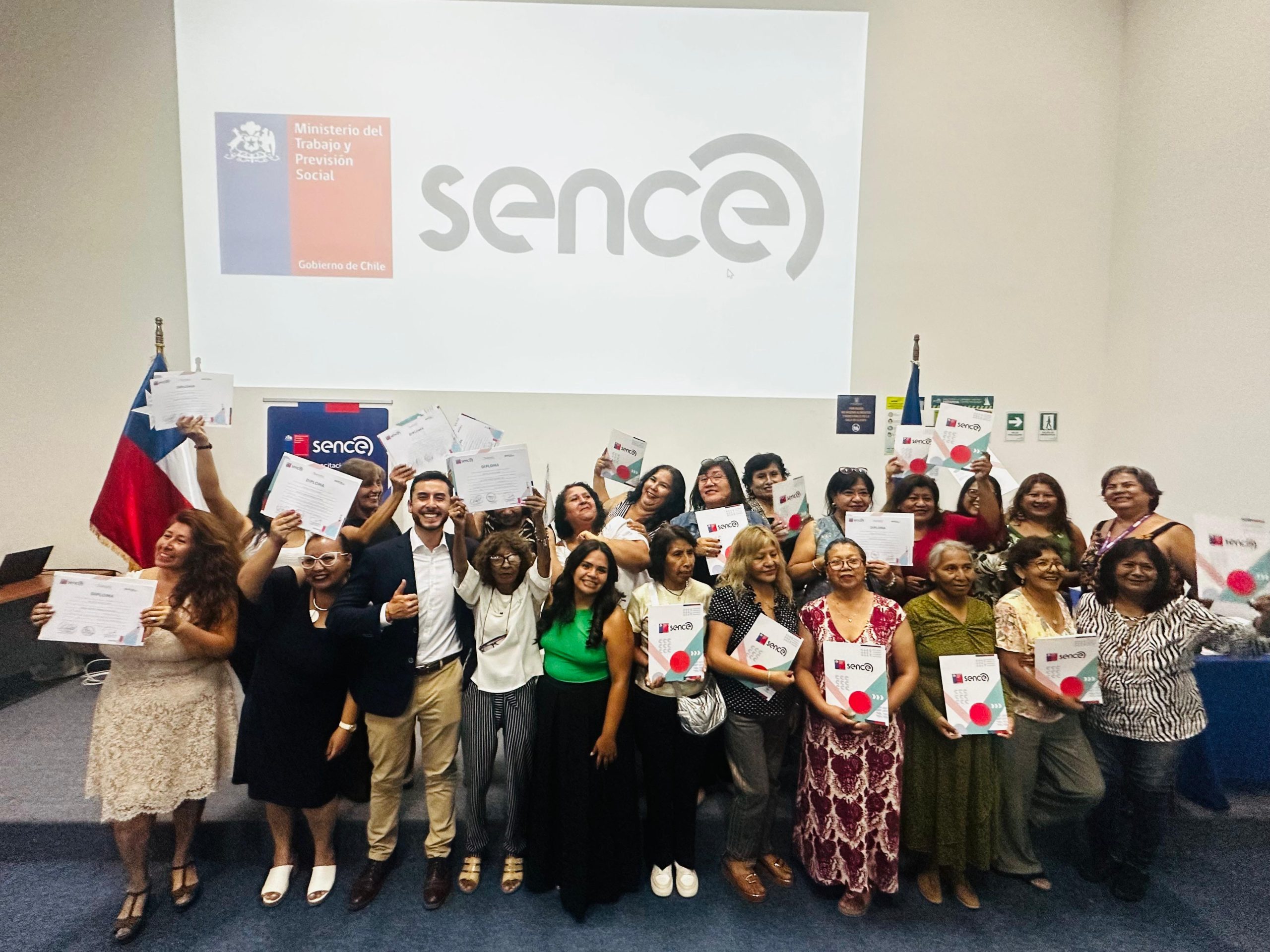 Cerca de 14 mil mujeres de la región fueron beneficiadas por Sence el 2024