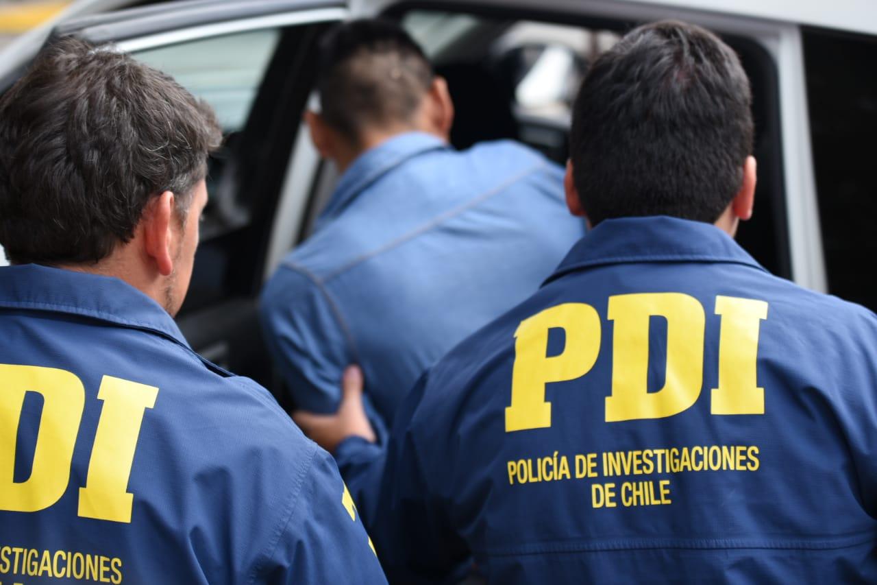 Investigación de PDI y Fiscalía de Arica: Detienen en Vallenar a imputado extranjero por homicidio en acceso a toma Fenapo