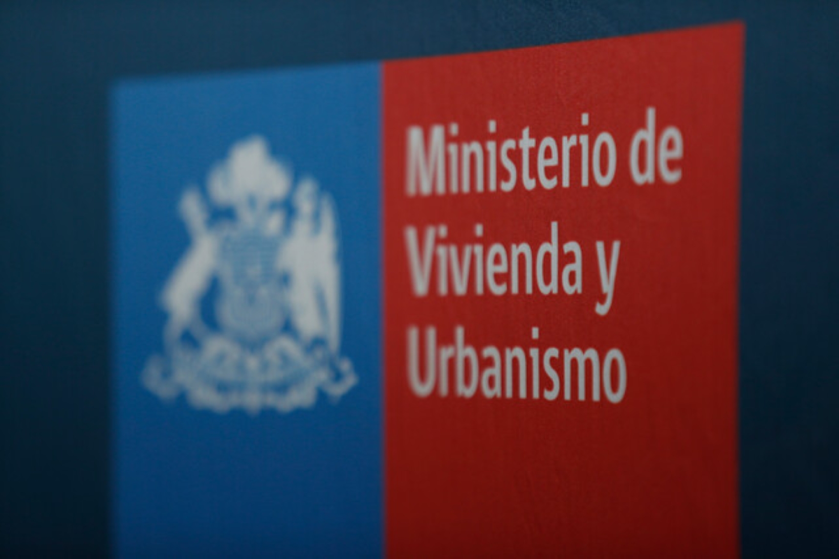 Minvu aclara que terreno de propiedad de Contraloría no está considerado en expropiación de megatoma de San Antonio