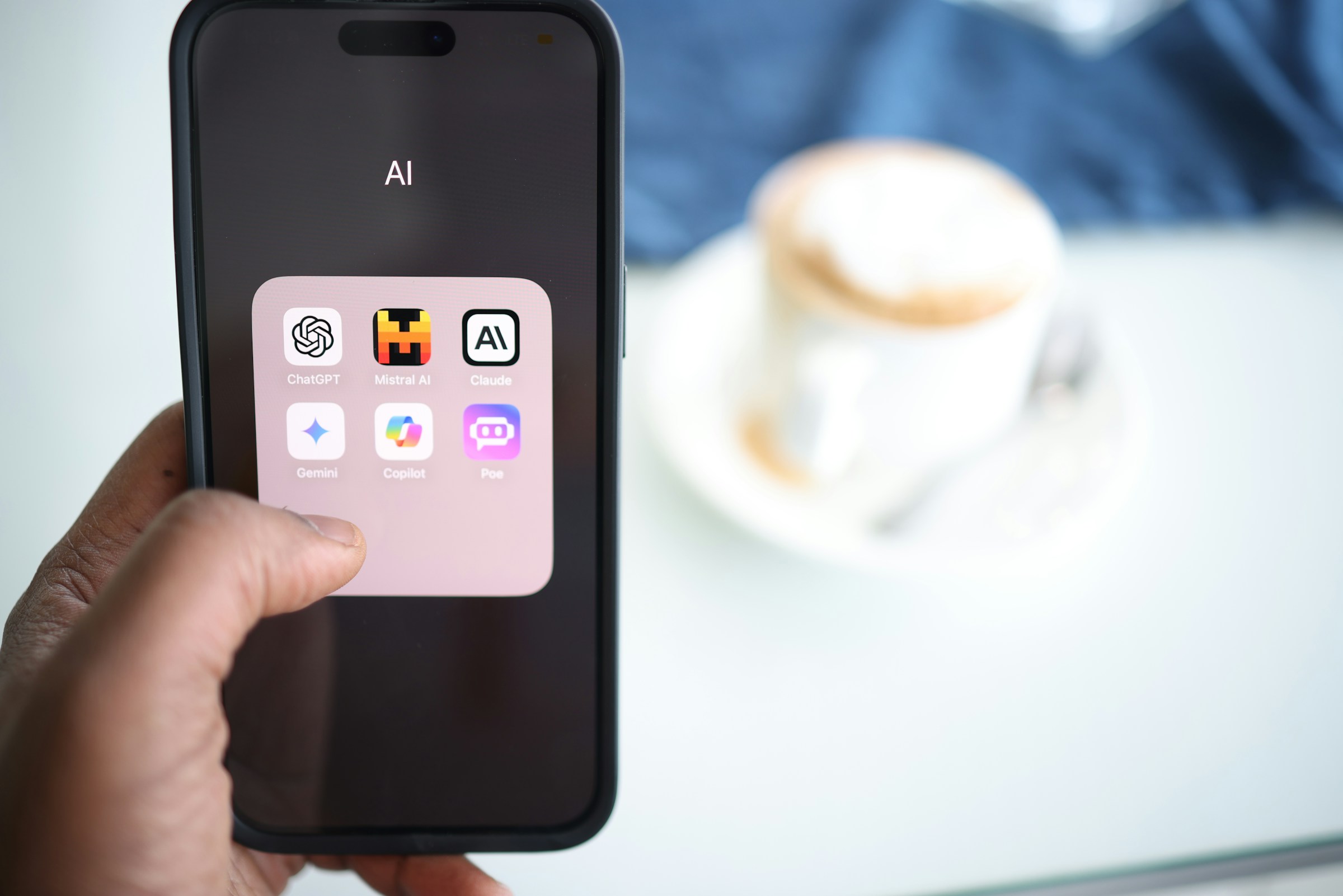 ¿Dejarías que una IA compre por ti? Experto alerta sobre desafíos de seguridad ante innovador sistema