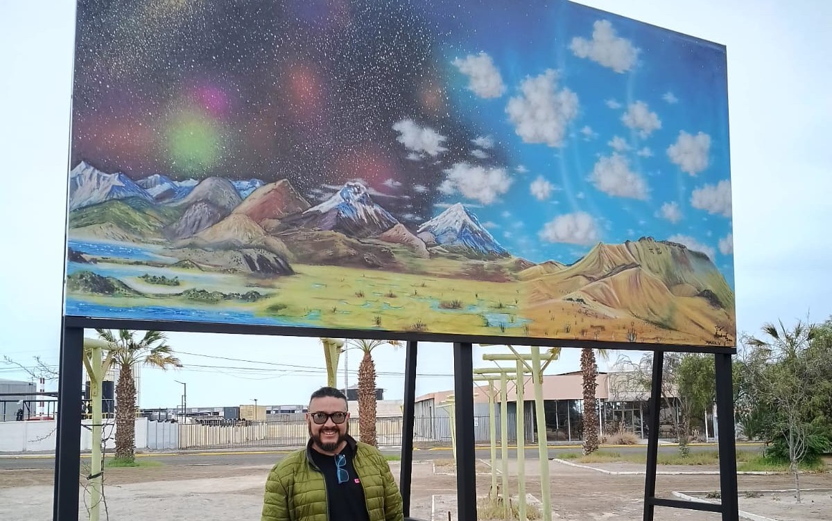 Galería al aire libre saluda a los viajeros que ingresen a Arica desde el aeropuerto