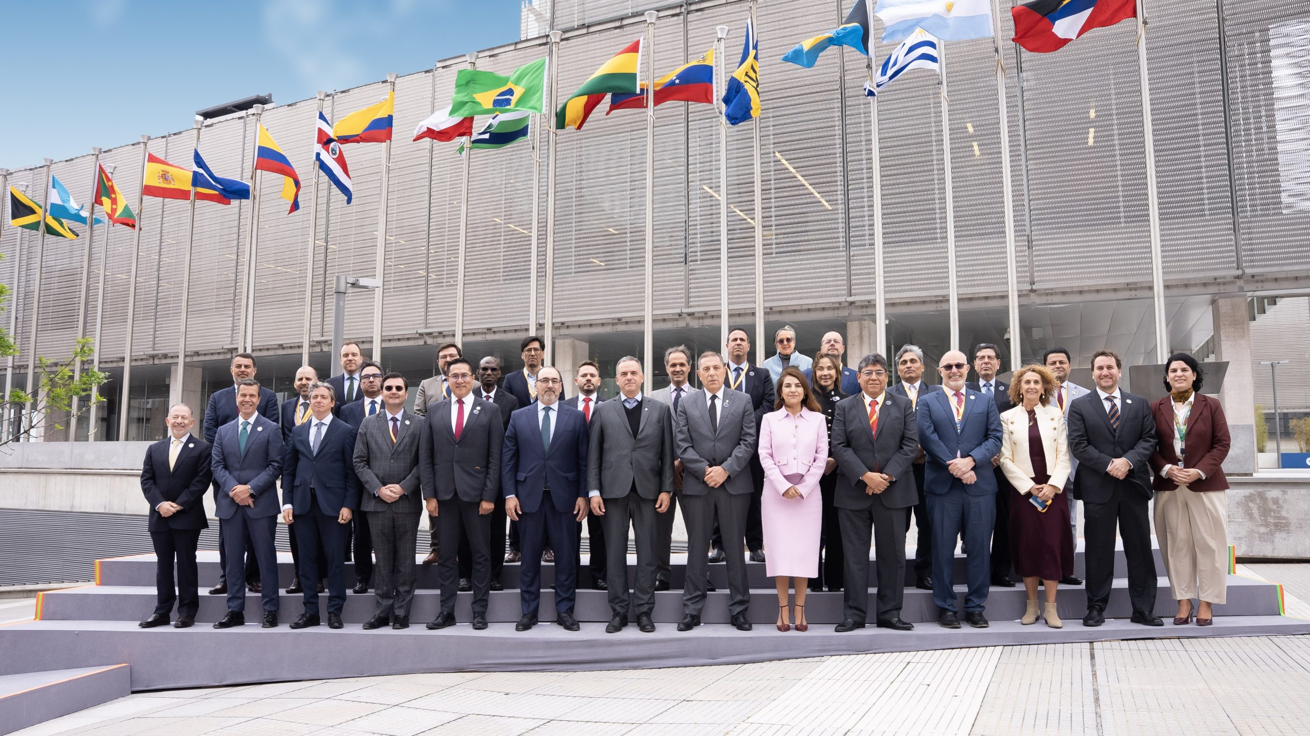 CAF impulsa el desarrollo de América Latina y el Caribe con paquete financiero de USD 3.500 millones