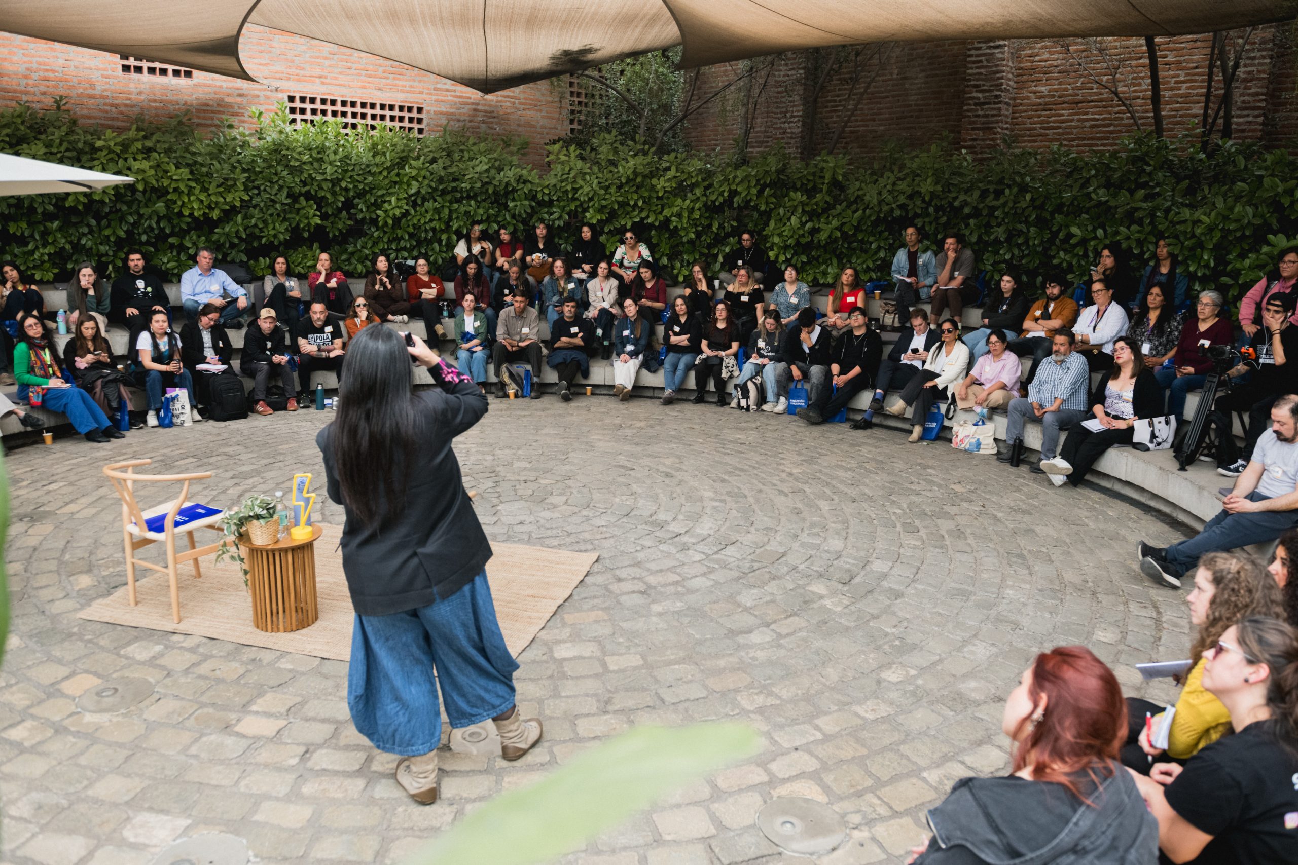 Comunidades educativas exploran nuevas formas de llevar la creatividad a la sala de clases a través del juego y la neurociencia